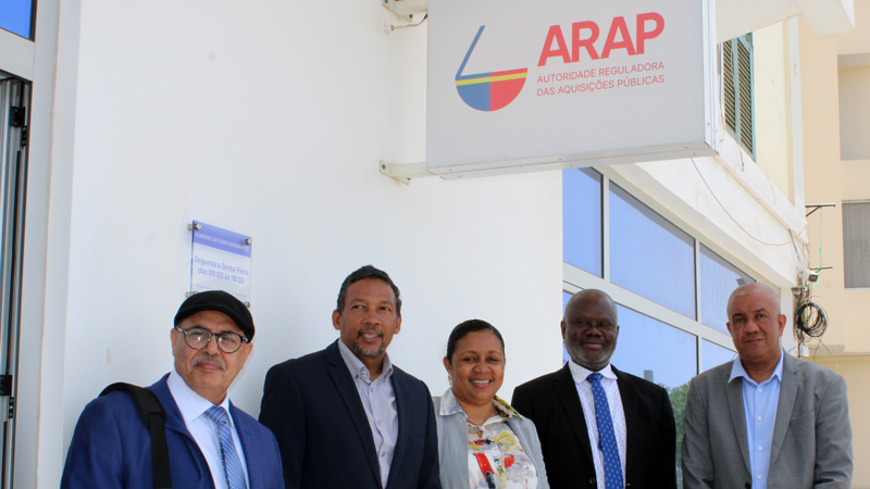 ARAP recebe equipa do Banco Mundial